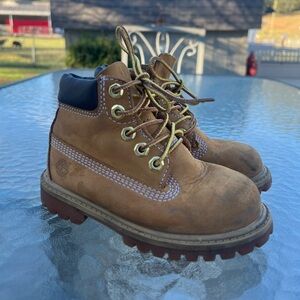 TIMBERLAND Boys Leather Hiking Field BOOTS Wheat Nubuck Size 7M Waterproof